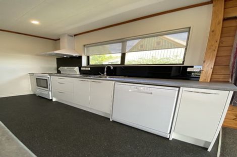 Photo of property in 27a Holiday Road, Stanmore Bay, Whangaparaoa, 0932