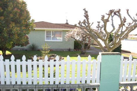Photo of property in 12 Parakai Street, Paraparaumu, 5032