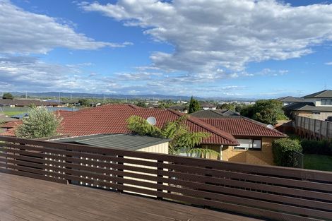 Photo of property in 40 Saralee Drive, Manurewa, Auckland, 2105