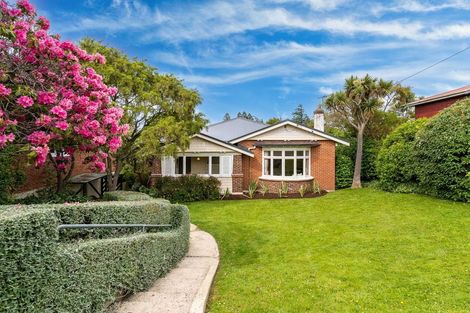 Photo of property in 45 Drivers Road, Maori Hill, Dunedin, 9010