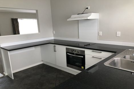 Photo of property in 2/14 Swan Crescent, Pakuranga, Auckland, 2010