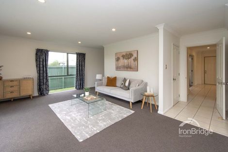 Photo of property in 8 Bottle Lake Drive, Parklands, Christchurch, 8083