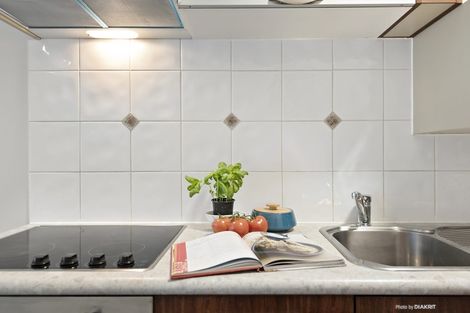 Photo of property in Atrium Towers, 2b/154 The Terrace, Wellington Central, Wellington, 6011