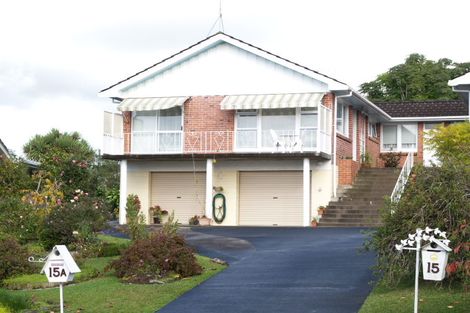 Photo of property in 2/15 Kayeleen Place, Cockle Bay, Auckland, 2014