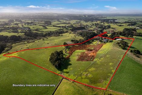 Photo of property in 166 Holmes Road, Waiuku, 2682