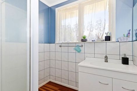 Photo of property in 4 Liston Crescent, Hillcrest, Hamilton, 3216