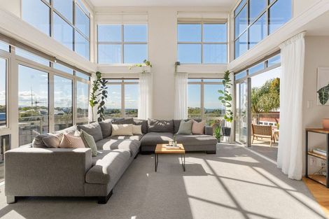 Photo of property in 14 Eyres Place, Ohauiti, Tauranga, 3112