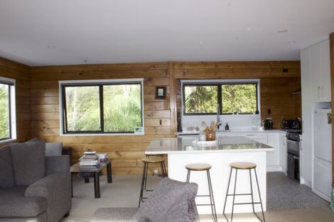 Photo of property in 47 Stillwater Crescent, Stillwater, Silverdale, 0993