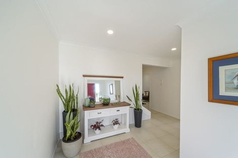 Photo of property in 2a Wanaka Terrace, Bell Block, New Plymouth, 4312