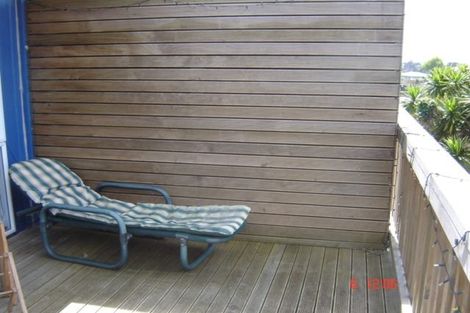 Photo of property in 2/35 Belmont Terrace, Milford, Auckland, 0620