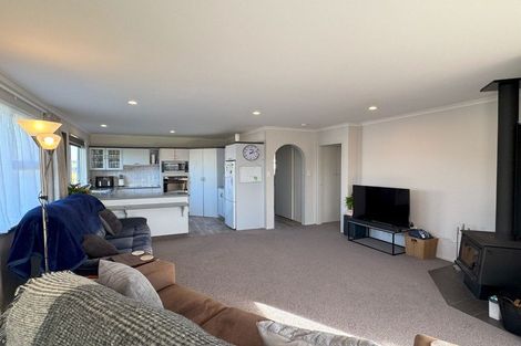 Photo of property in 75 Taumaihi Street, Bulls, 4818