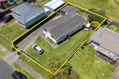 Photo of property in 16 Palermo Place, Clover Park, Auckland, 2023