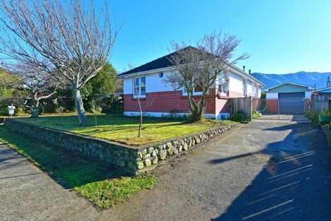 Photo of property in 67 Clouston Park Road, Clouston Park, Upper Hutt, 5018