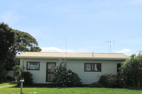 Photo of property in 1263 Papamoa Beach Road, Papamoa Beach, Papamoa, 3118