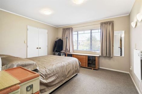 Photo of property in 17 Mews Place, Forest Lake, Hamilton, 3200