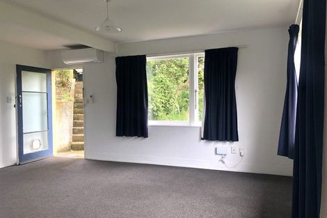 Photo of property in 24 Saint Michaels Crescent, Kelburn, Wellington, 6012