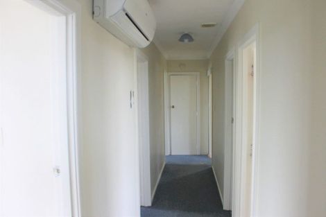 Photo of property in 74 Forfar Crescent, Rockdale, Invercargill, 9812