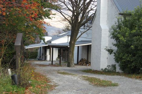 Photo of property in 18d Bowen Street, Queenstown, 9300