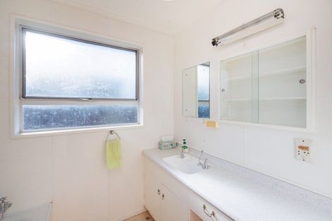 Photo of property in 59 Buick Crescent, Awapuni, Palmerston North, 4412