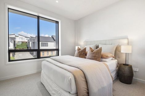 Photo of property in 9a Windlass Street, Long Bay, Auckland, 0630