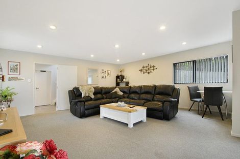 Photo of property in 149 Tiriwa Drive, Massey, Auckland, 0614