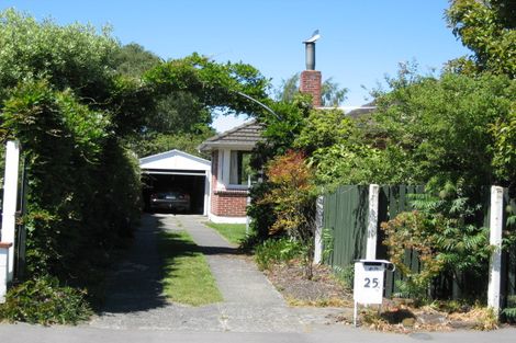 Photo of property in 25 Beatrice Place, Avonhead, Christchurch, 8042