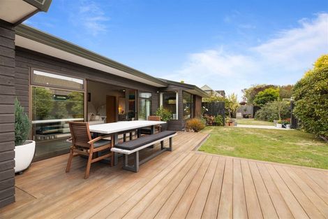 Photo of property in 60 Prestons Road, Redwood, Christchurch, 8051