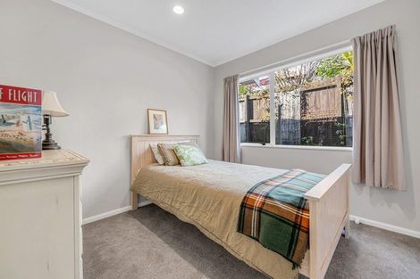 Photo of property in 5 Bronte Place, Somerville, Auckland, 2014