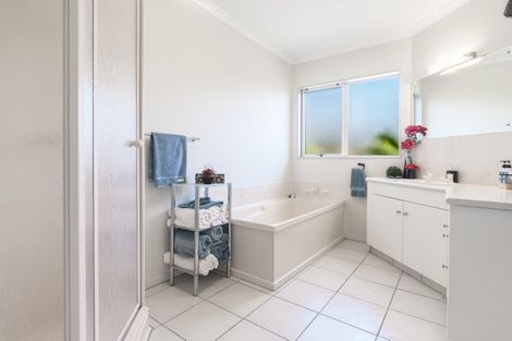 Photo of property in 34 Orange Lane, Bethlehem, Tauranga, 3110