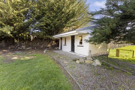 Photo of property in 8 Bruce Street, Kakapuaka, Balclutha, 9273