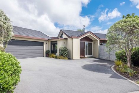 Photo of property in 30 Regent Drive, Paraparaumu Beach, Paraparaumu, 5032