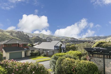 Photo of property in 5 Furlong Crescent, Churton Park, Wellington, 6037