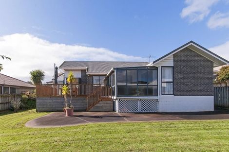 Photo of property in 11 Woodgers Way, Somerville, Auckland, 2014