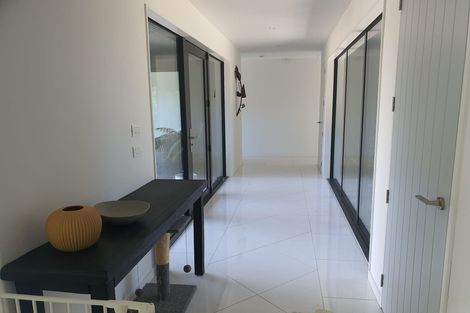 Photo of property in 2 Bressay Way, Waikanae, 5036