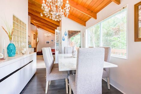 Photo of property in 41 Hythe Terrace, Mairangi Bay, Auckland, 0630