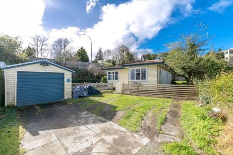 Photo of property in 54 Banbury Crescent, Fairfield, Hamilton, 3214