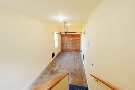 Photo of property in 18 George Street, Thorndon, Wellington, 6011