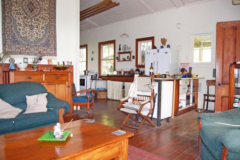 Photo of property in 1122 Oneriri Road, Kaiwaka, 0573