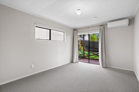 Photo of property in 60a Solar Road, Glen Eden, Auckland, 0602