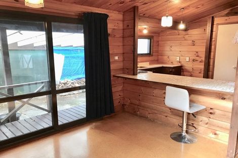 Photo of property in 63 Gemstone Drive, Birchville, Upper Hutt, 5018