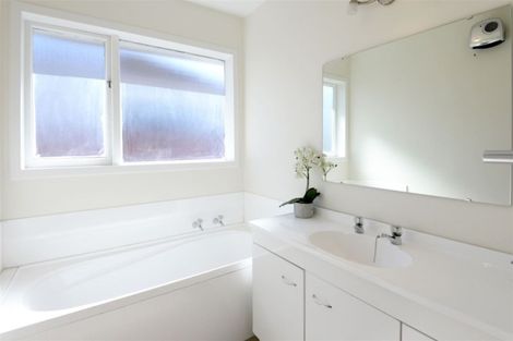 Photo of property in 39 Neill Street, Hornby, Christchurch, 8042