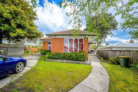 Photo of property in 4104 Great North Road, Glen Eden, Auckland, 0602