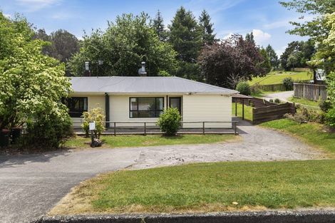 Photo of property in 7a Bellvue Road, Kawaha Point, Rotorua, 3010