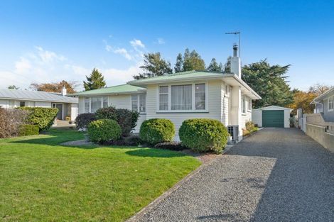 Photo of property in 9 Madden Place, Solway, Masterton, 5810