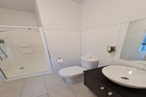 Photo of property in 4/6 Defoe Place, Waltham, Christchurch, 8023