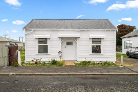 Photo of property in 7 Prendergast Street, South Dunedin, Dunedin, 9012