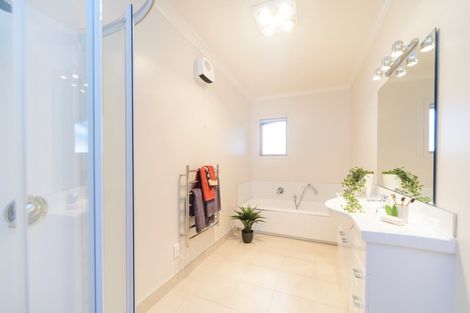 Photo of property in 26 Stonebridge Heights, Feilding, 4702