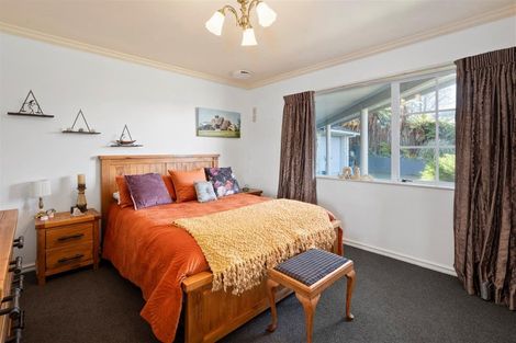 Photo of property in 168a Kawaha Point Road, Kawaha Point, Rotorua, 3010