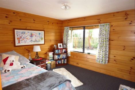 Photo of property in 31 Ngahue Crescent, Carters Beach, Westport, 7825