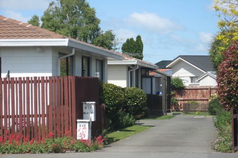 Photo of property in 2/317 Sawyers Arms Road, Bishopdale, Christchurch, 8053